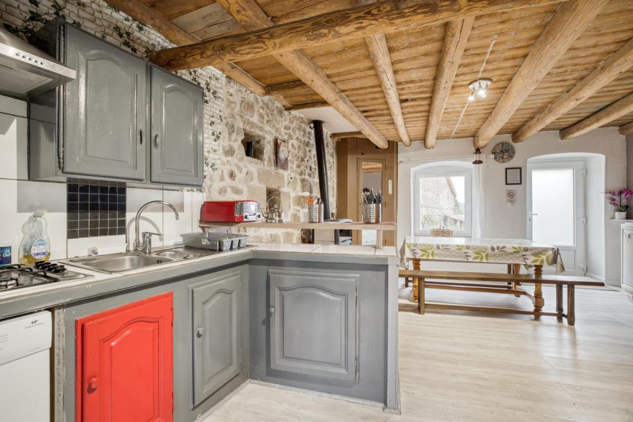 Maison Charmante A Valprivas Avec Jardin Prive. Esterno foto