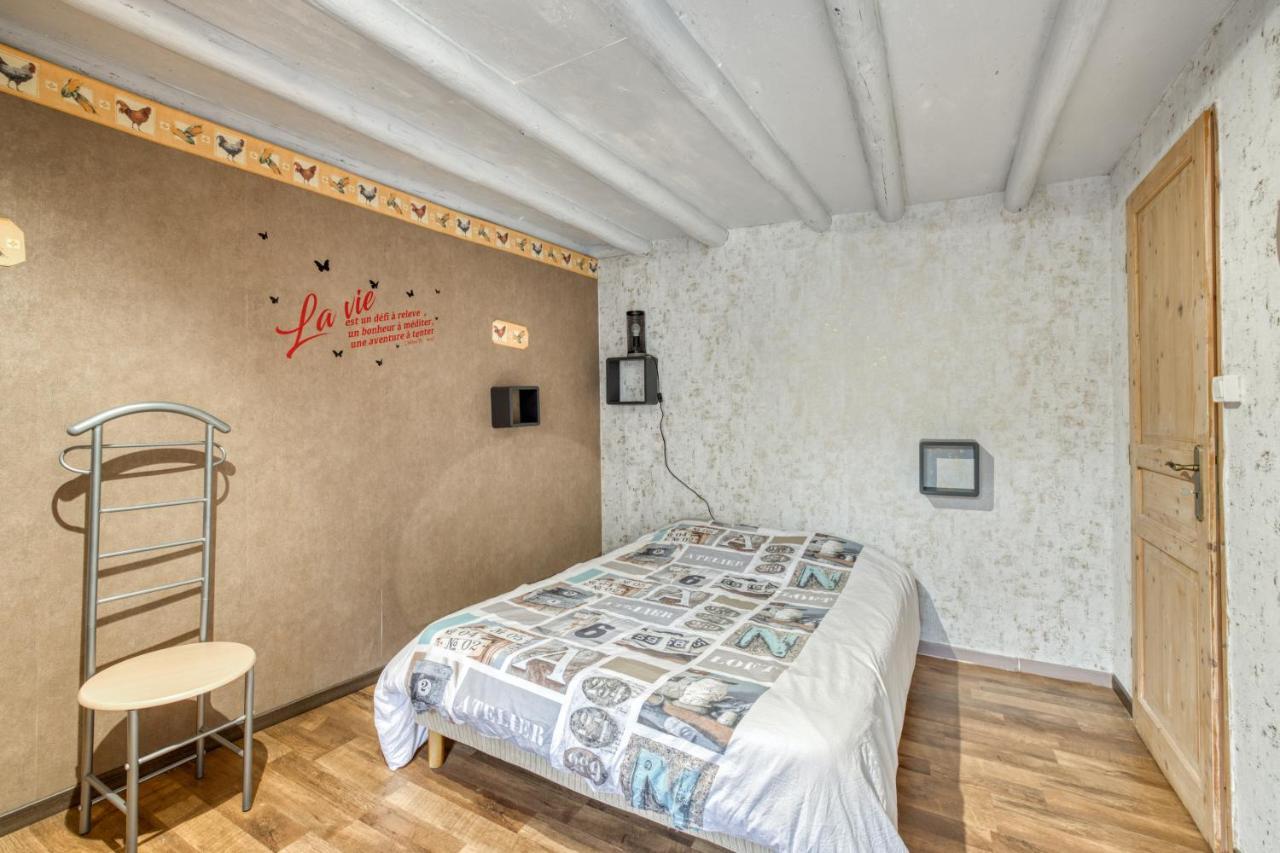 Maison Charmante A Valprivas Avec Jardin Prive. Esterno foto
