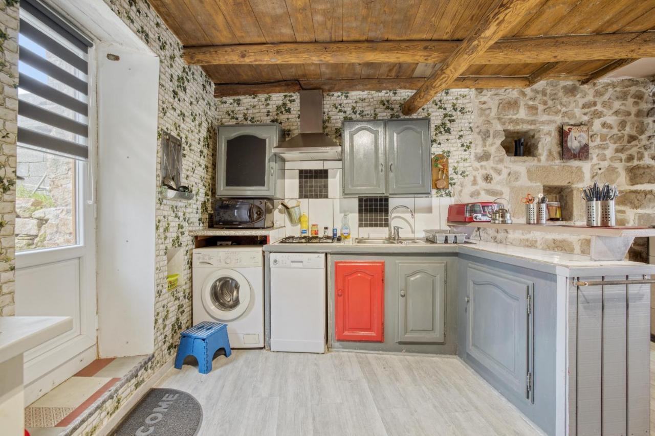 Maison Charmante A Valprivas Avec Jardin Prive. Esterno foto