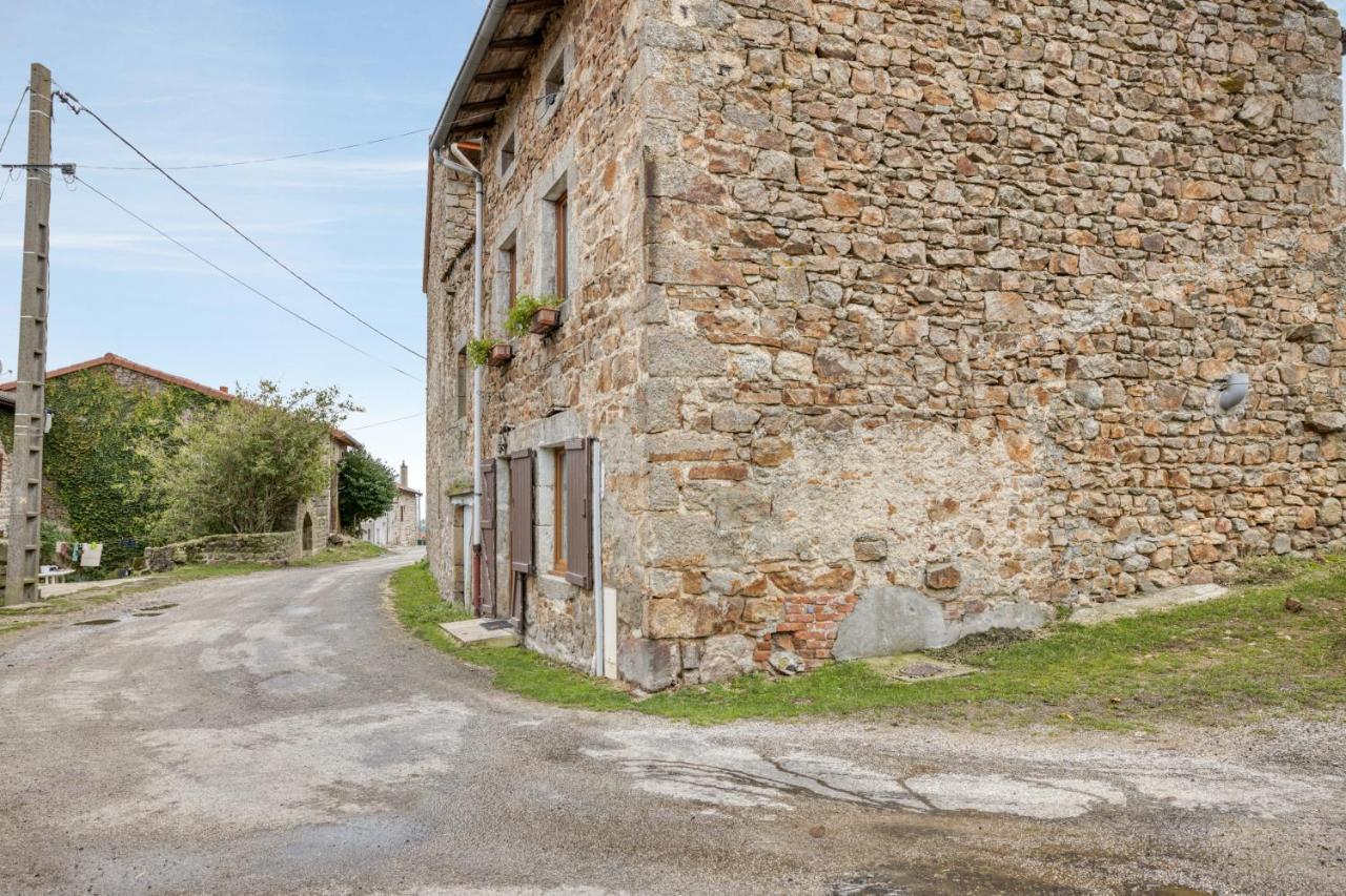 Maison Charmante A Valprivas Avec Jardin Prive. Esterno foto