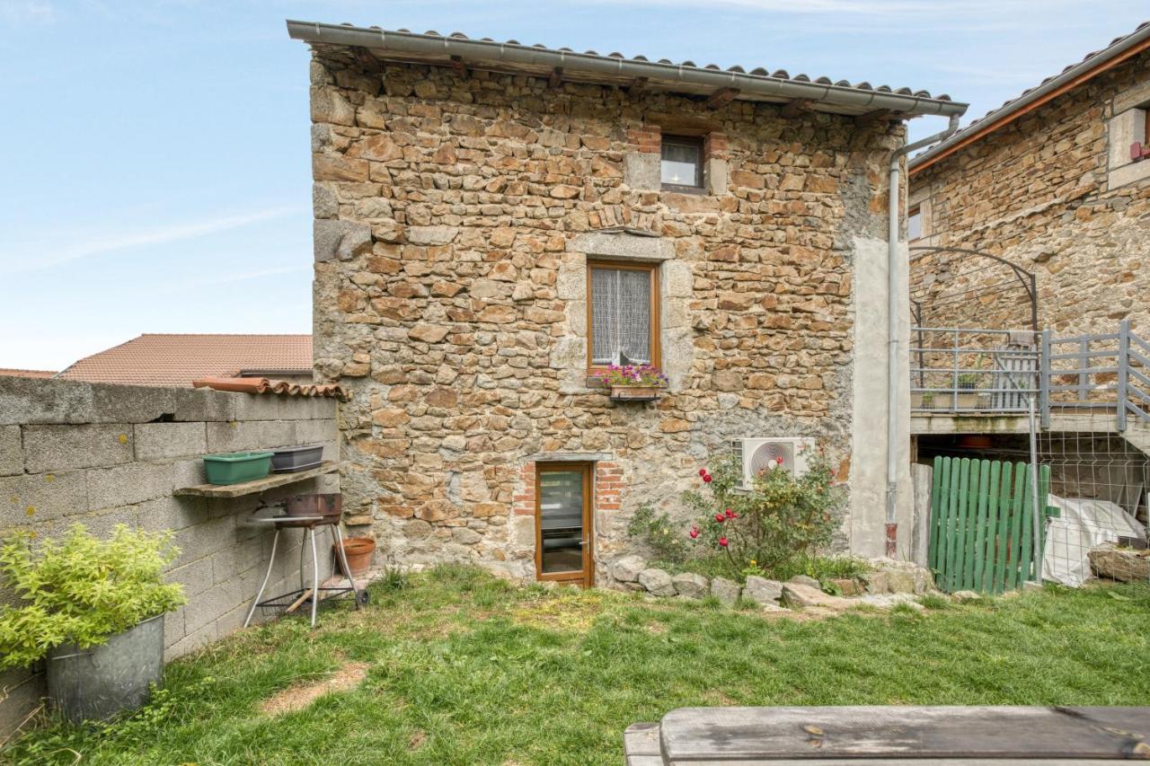 Maison Charmante A Valprivas Avec Jardin Prive. Esterno foto